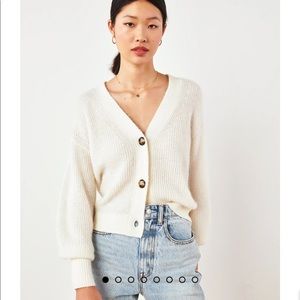 ***Tan version of white sweater pictured***